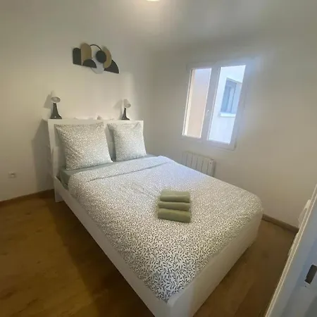 Roz 1 Holiday home *
